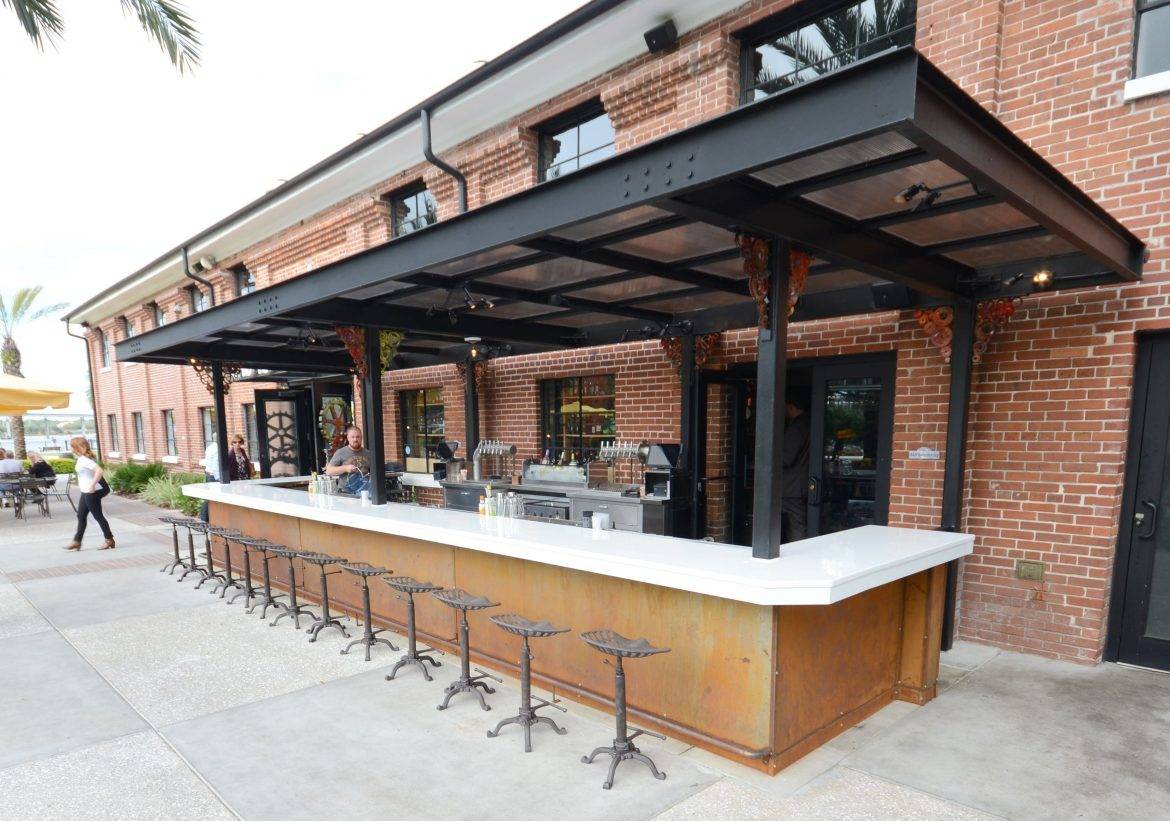 Glass Countertops…The perfect surface material