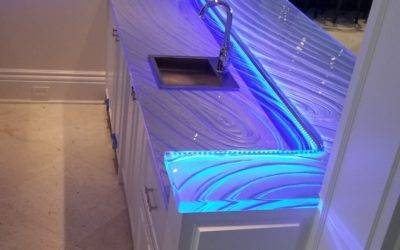 Designing Glass Countertops with Custom, Artistic Flow vs Plain, Generic, Patterned Glass.