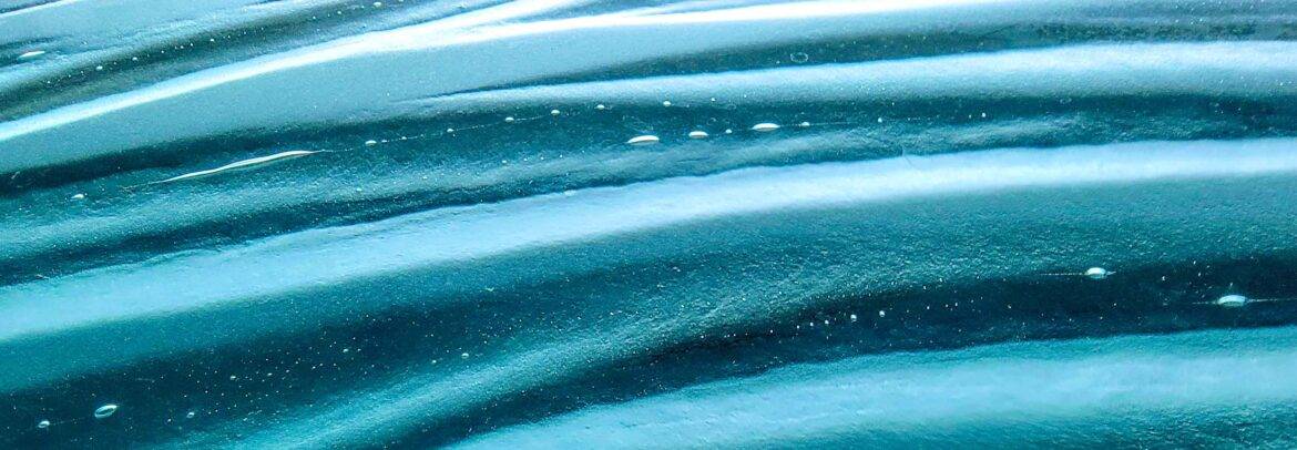 Glass Countertops and Champagne Bubbles…an Interesting Comparison.