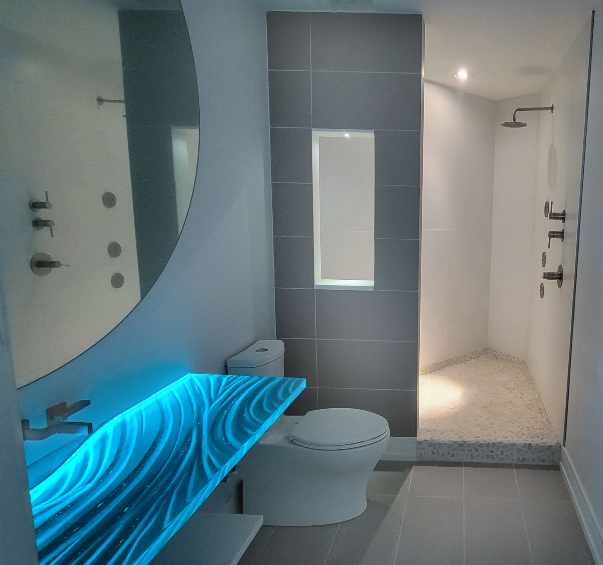 Tampa Florida custom glass vanity top with integrated sink