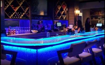 Custom Glass Bar Top Ideas for Restaurants